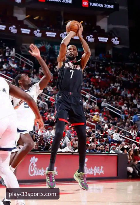 火箭主场大胜尼克斯，杜兰特全能表现引领三连胜最新动态